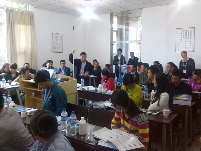 2013年9月，我司產品經理赴昆明進行CT施達清潔工具系統課程培訓