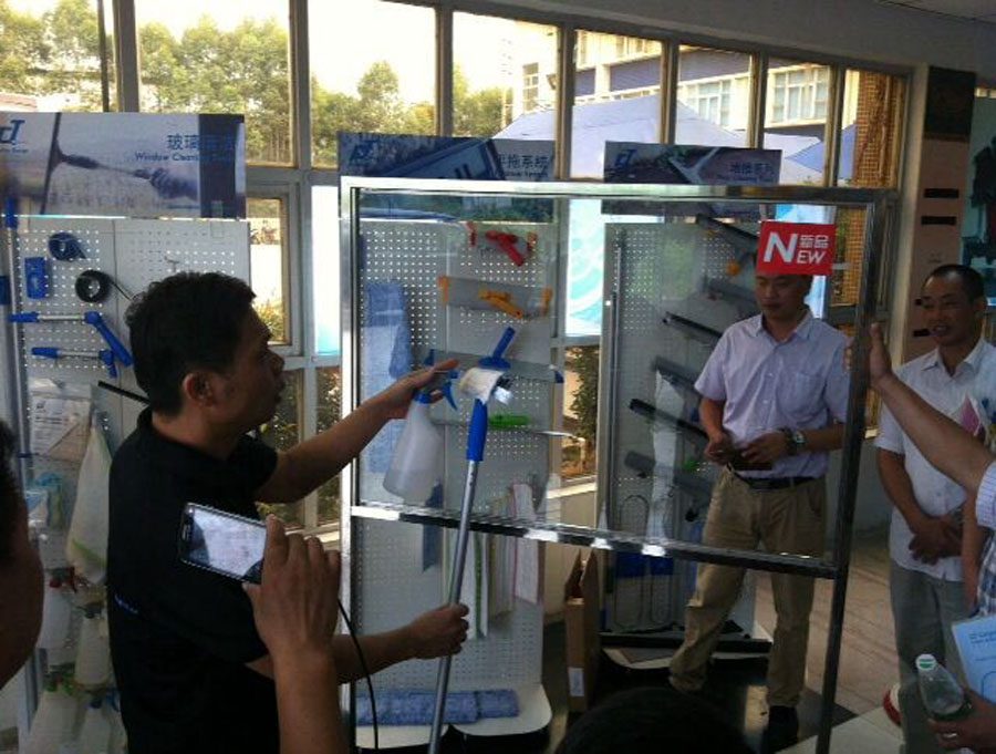 佛山健力與廣州市城市管理舉辦 - 保潔員 高級 培訓(xùn)班圓滿結(jié)束!