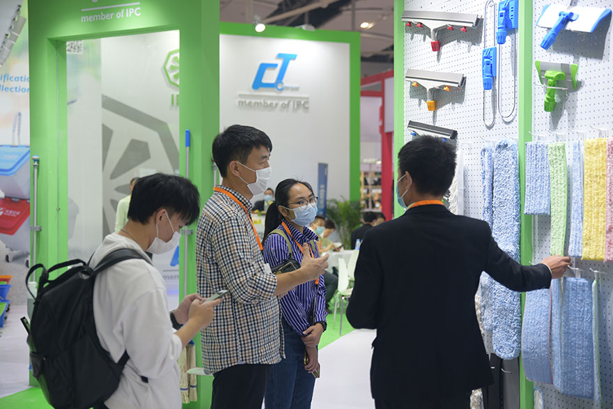 【花絮】第二十八屆廣州酒店用品展覽會(huì)正式開幕,施達(dá)清潔設(shè)備閃亮登場