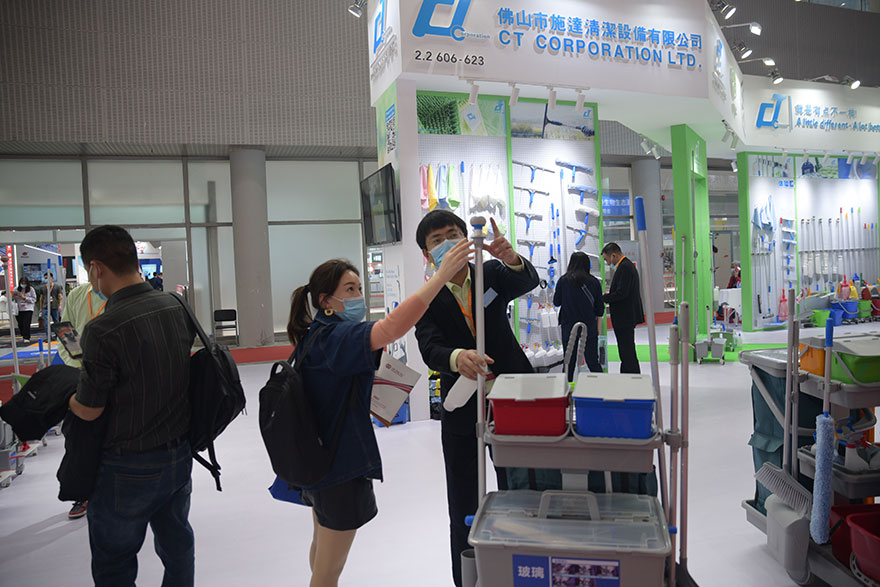 【花絮】第二十八屆廣州酒店用品展覽會(huì)正式開幕,施達(dá)清潔設(shè)備閃亮登場